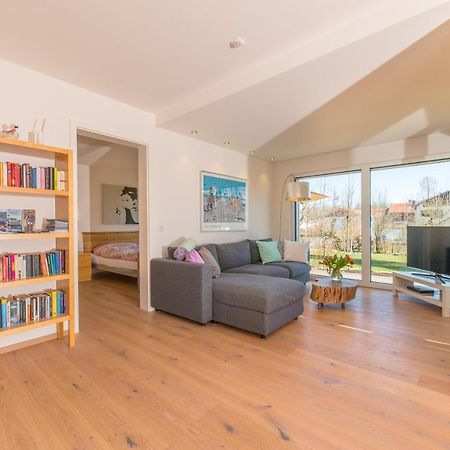 באד טולץ Helle Wohnung Mit Bergblick & Eigener Terrasse מראה חיצוני תמונה